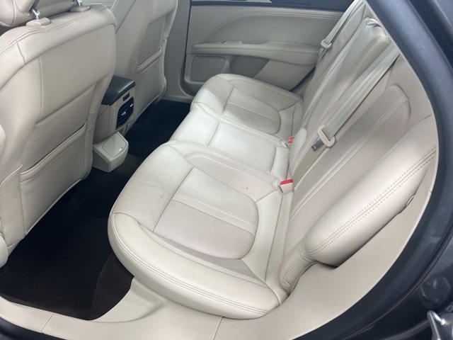 2019 Lincoln MKZ Reserve photo 10