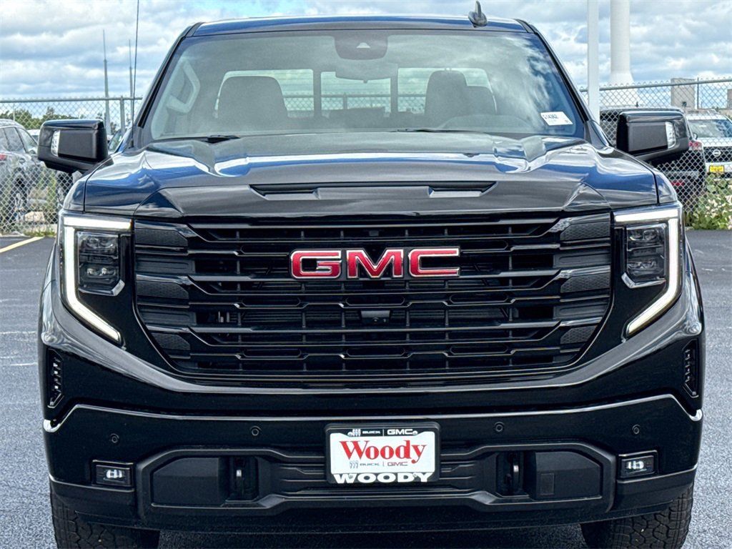 2026 GMC SIERRA - Image 2