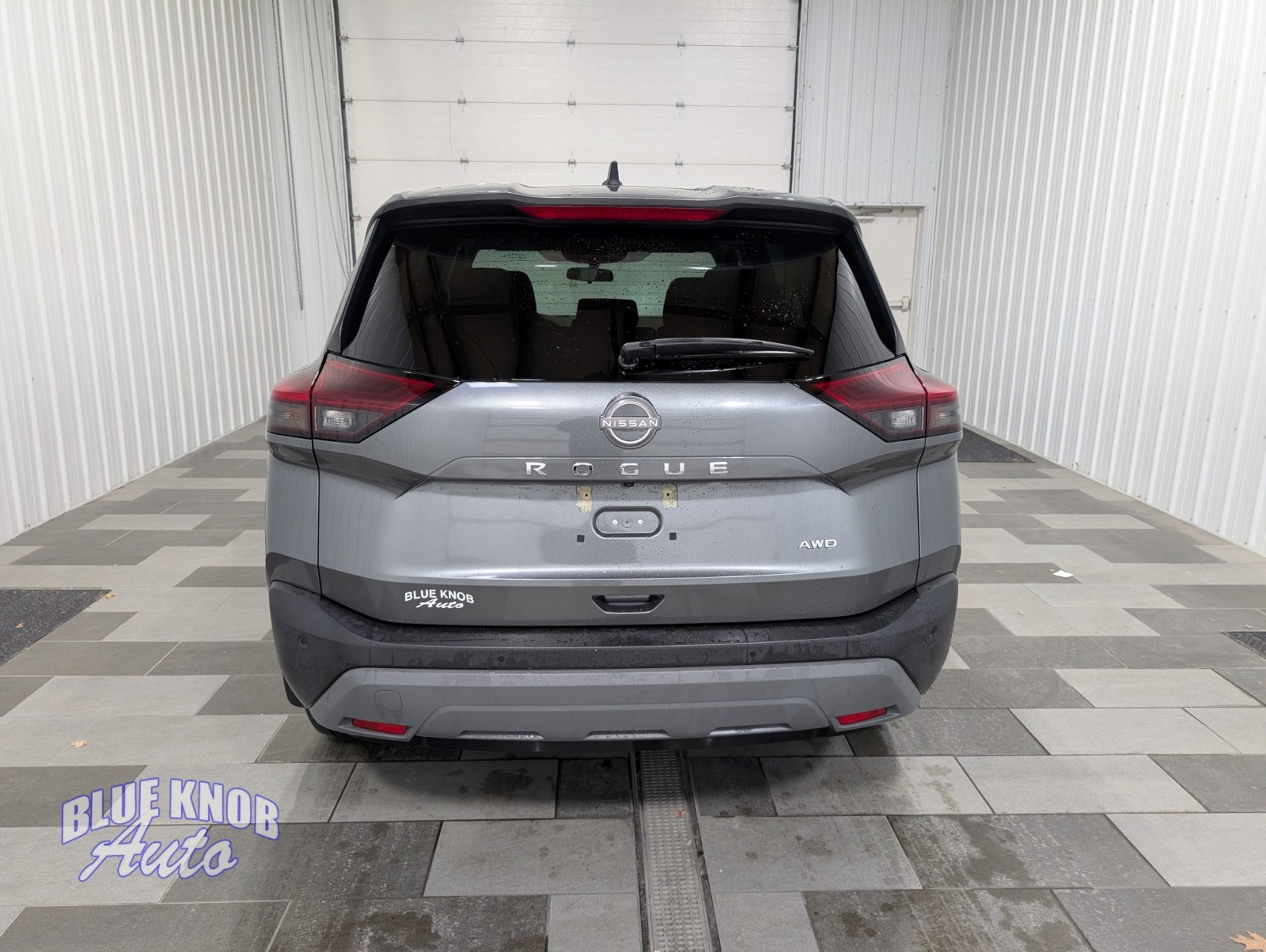 2023 Nissan Rogue S photo 2