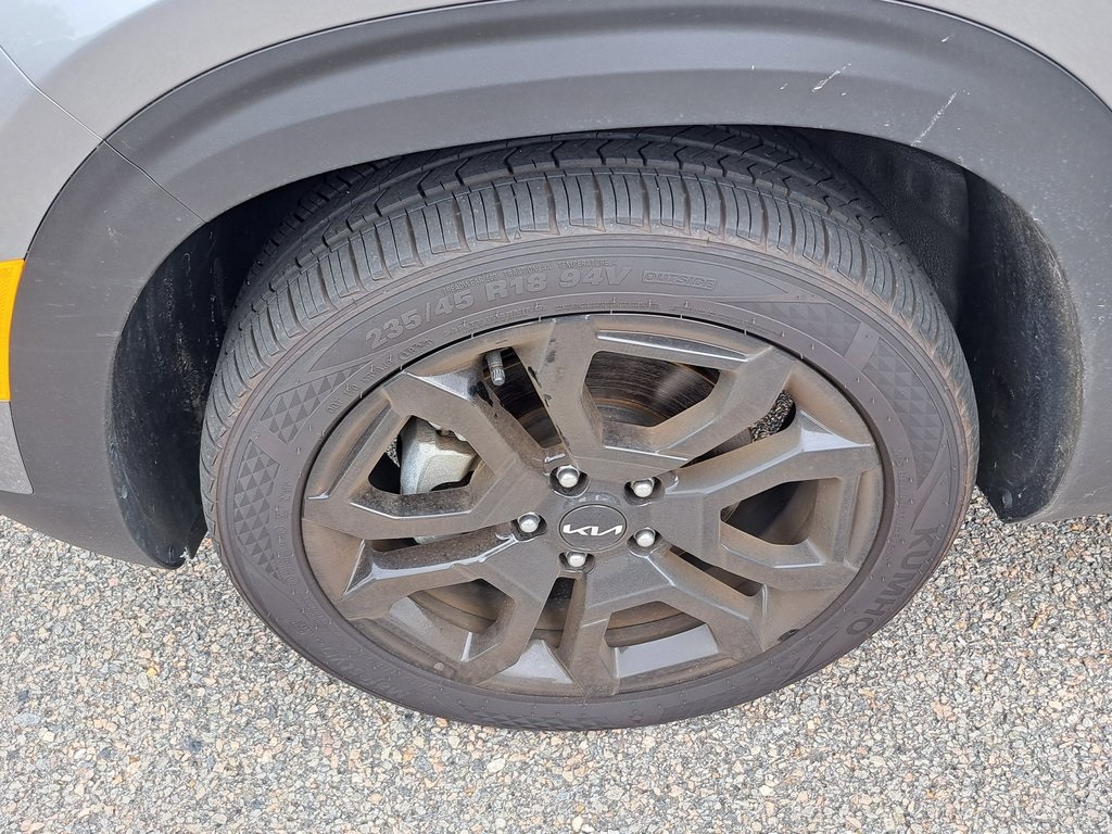 2024 Kia Seltos X-Line photo 21