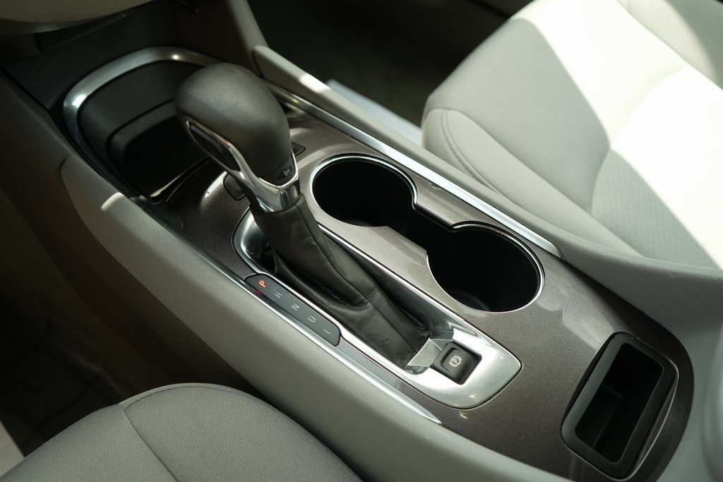 2022 Chevrolet Malibu 1LT photo 22