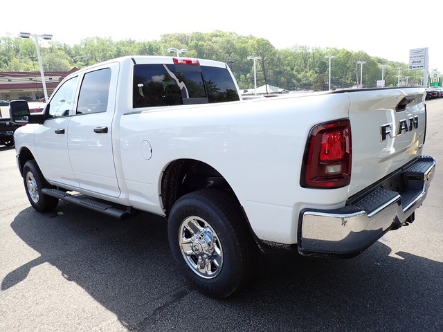 2025 Ram 2500 Tradesman photo 3