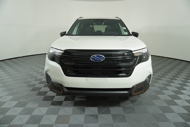 2025 Subaru Forester Sport photo 2
