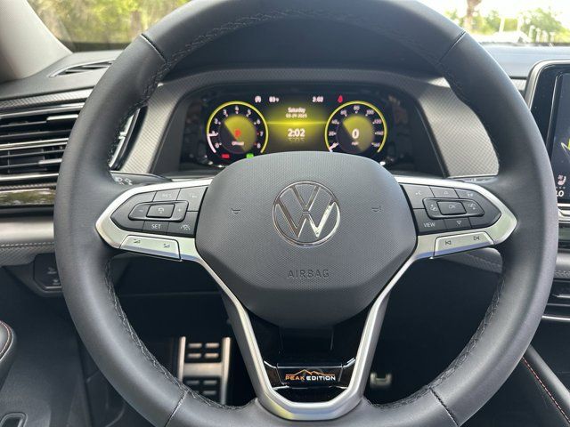 2025 Volkswagen Atlas Peak Edition SE photo 6