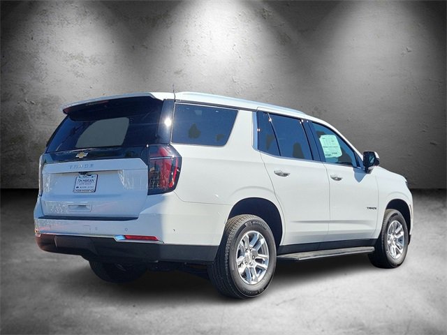 2025 Chevrolet Tahoe LS photo 4