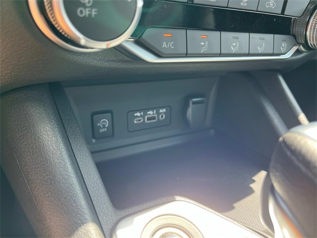 2025 Nissan Sentra SV photo 26