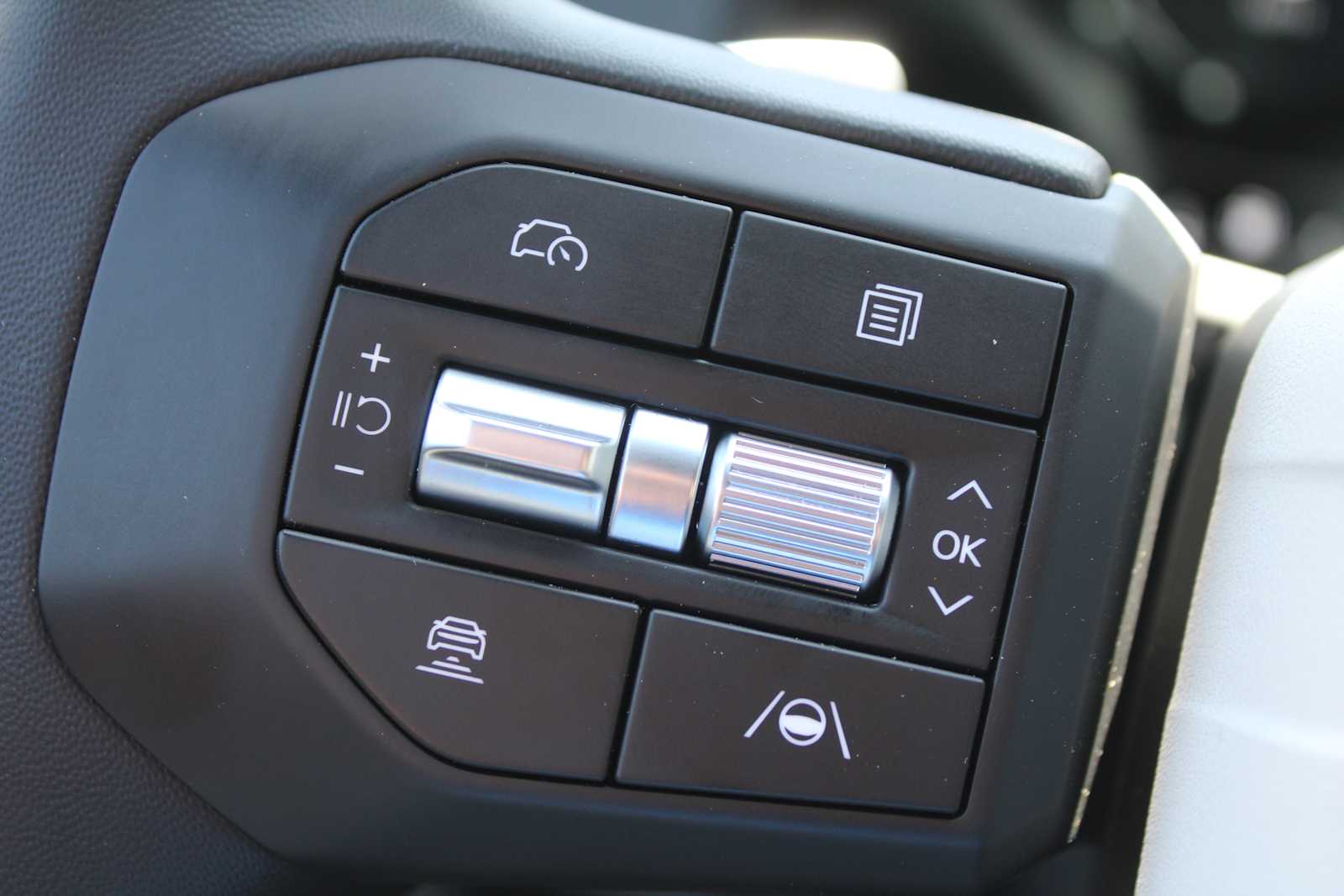 2025 Kia K4 GT-Line photo 23