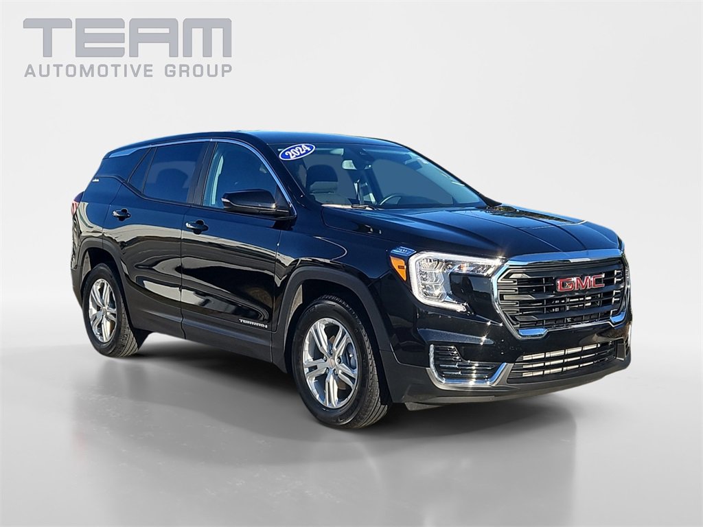 2024 GMC Terrain SLE's photo