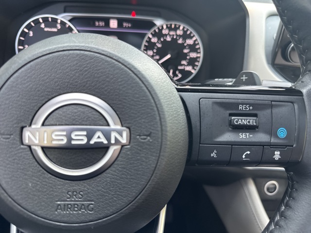 2023 Nissan Rogue SL photo 23