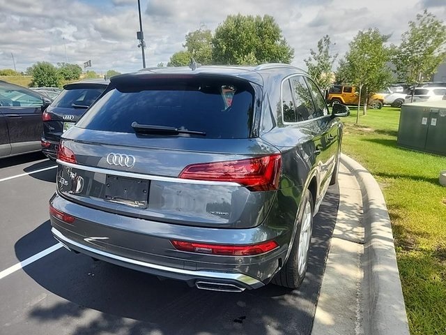 2023 Audi Q5 45 S line Premium Plus photo 4