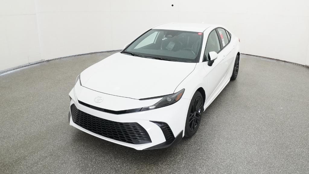 2025 Toyota Camry SE photo 3