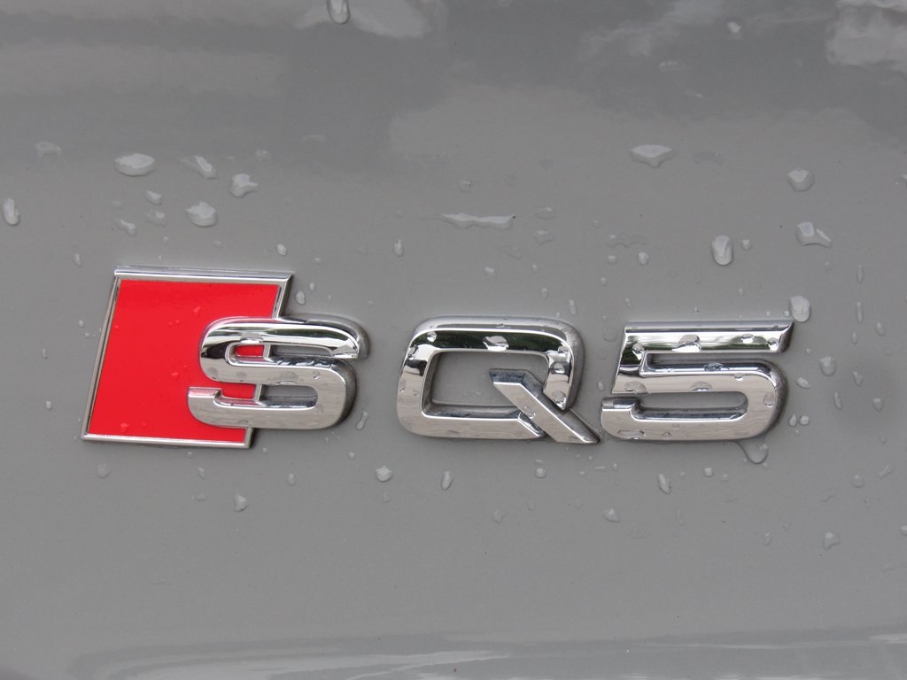 2022 Audi SQ5 Premium Plus photo 7