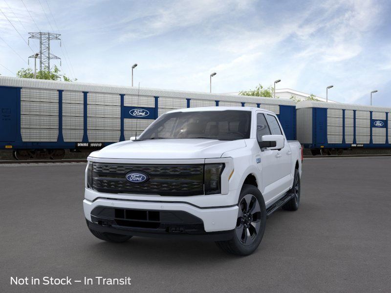2025 Ford F-150 Lightning Platinum photo 2