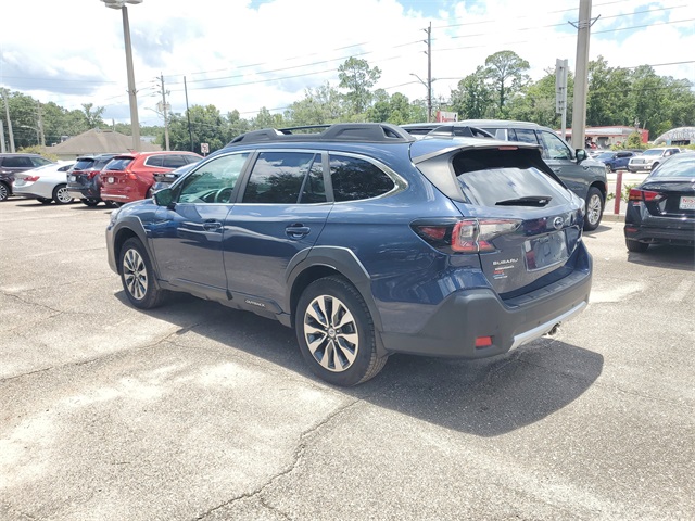 2023 Subaru Outback Limited photo 3