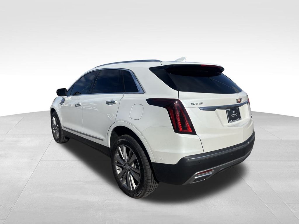 2025 Cadillac XT5 Premium Luxury photo 11