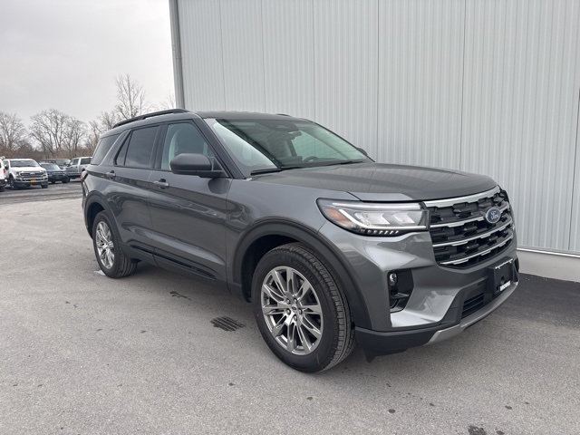 2026 Ford Explorer Active's photo