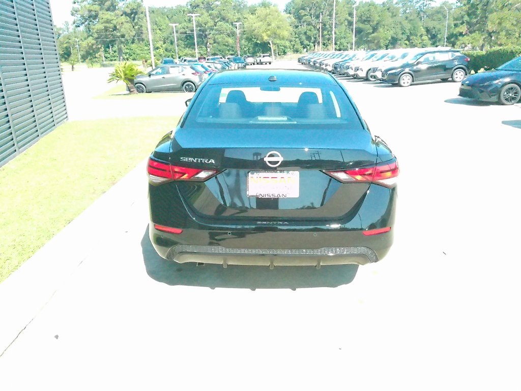2025 Nissan Sentra SV photo 3