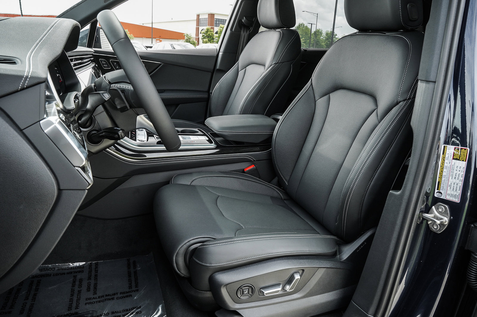 2025 Audi Q7 Prestige photo 8