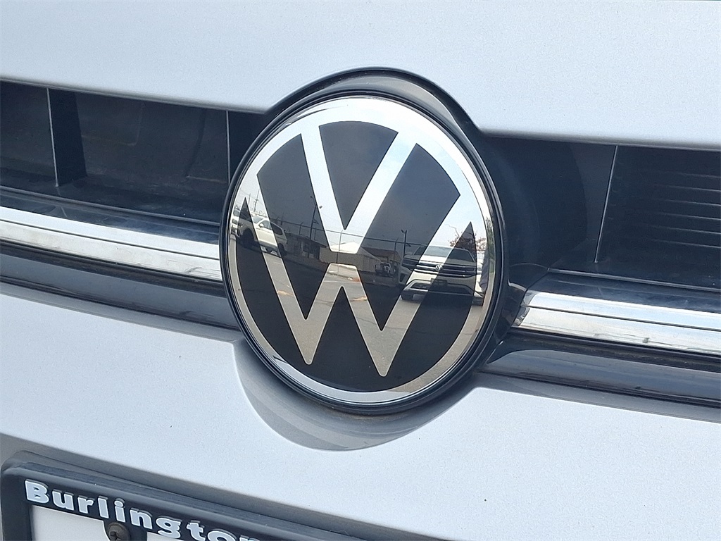 2025 Volkswagen Jetta 1.5T SE photo 5