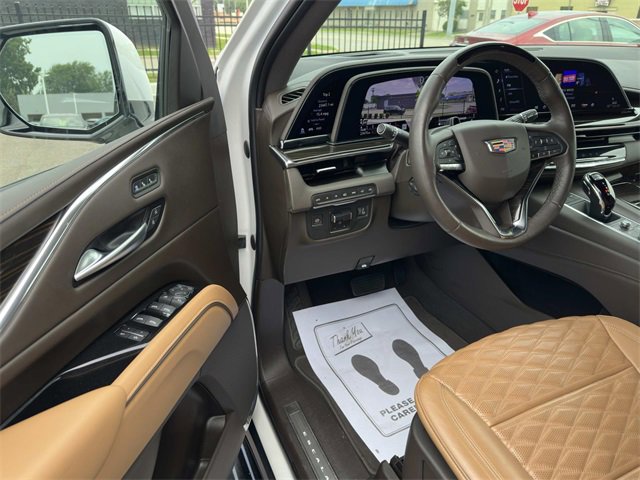 2023 Cadillac Escalade Sport photo 12