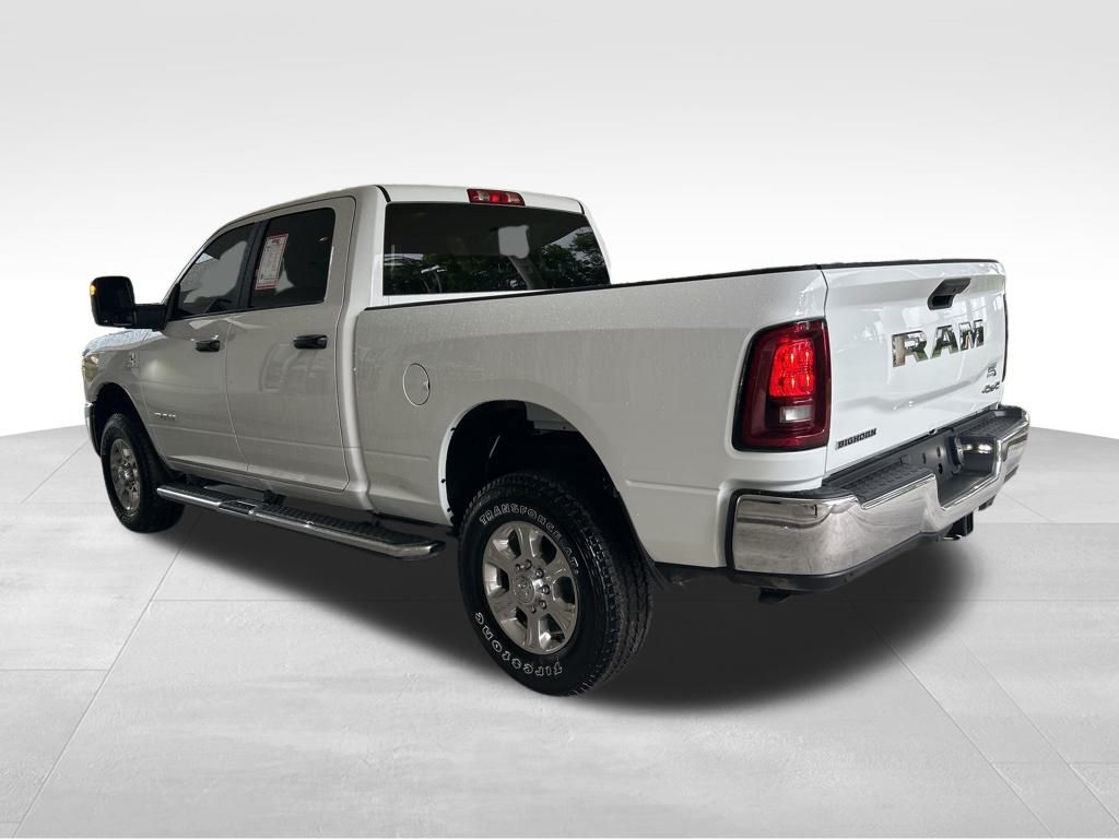 2025 Ram 2500 Big Horn photo 3