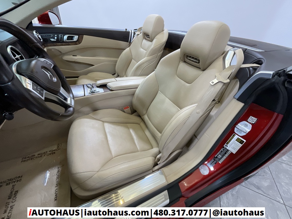 2016 Mercedes Benz SL 400 photo 15