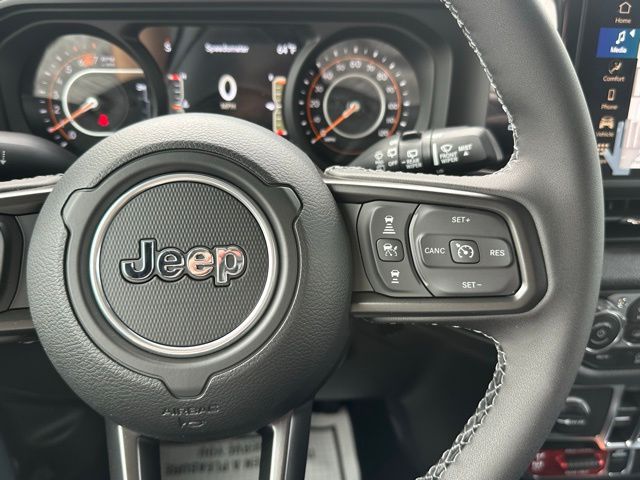 2025 Jeep Wrangler Willys photo 21