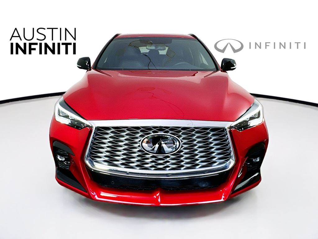 2023 Infiniti QX55 Essential photo 2