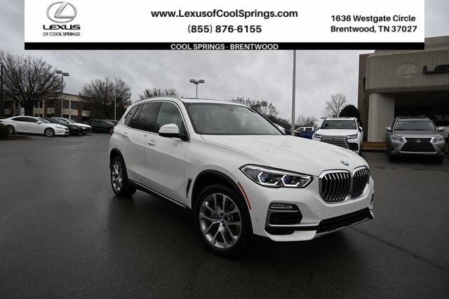 2020 BMW X5 40i's photo