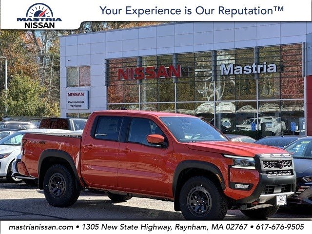 2025 Nissan Frontier PRO-4X's photo