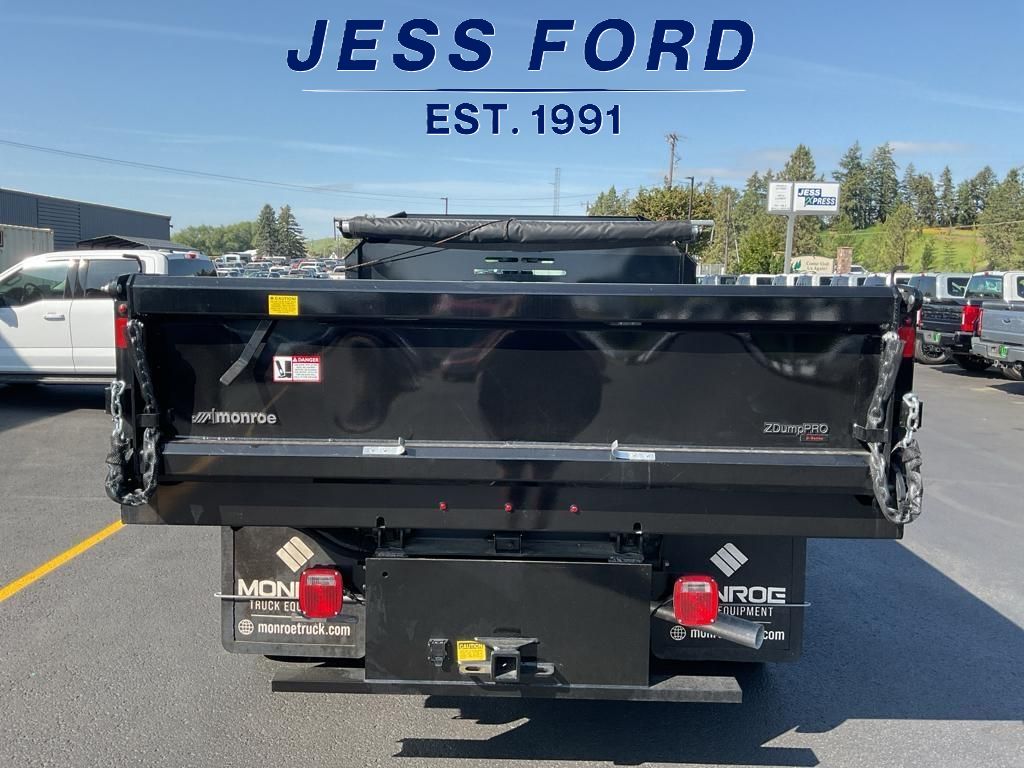 2024 Ford F-550 photo 4