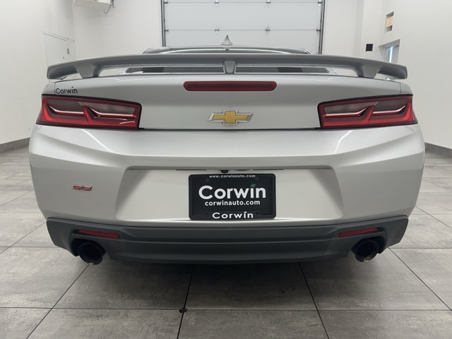 2017 Chevrolet Camaro 1SS photo 3