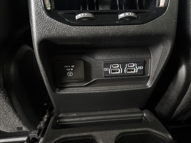 2023 Jeep Grand Cherokee Altitude photo 14