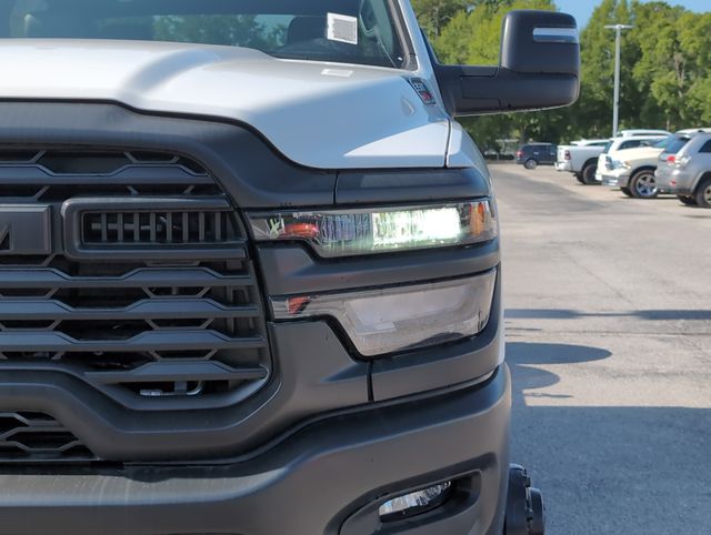 2025 Ram 3500 Tradesman photo 32
