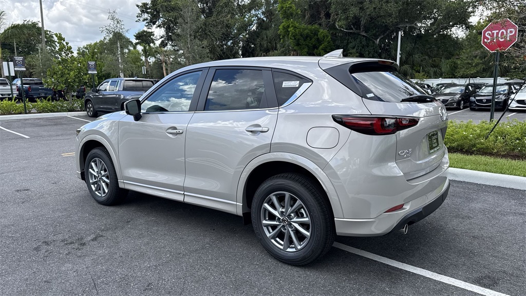 2025 Mazda CX-5 2.5 Select photo 12