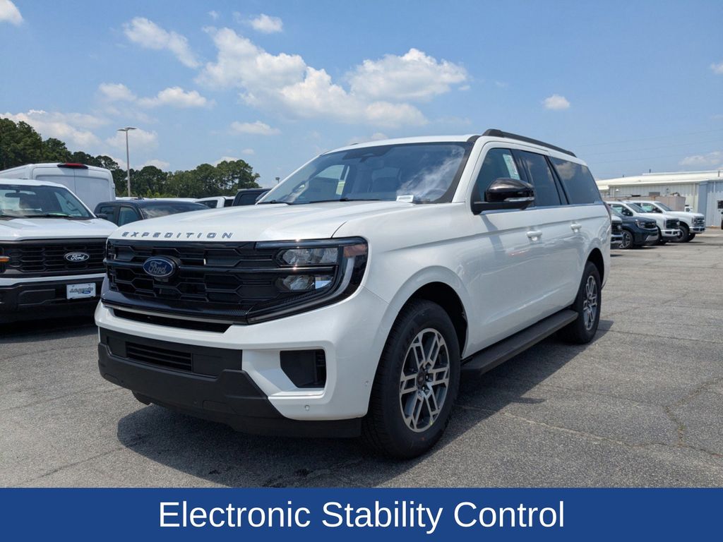 2025 Ford Expedition MAX photo 6