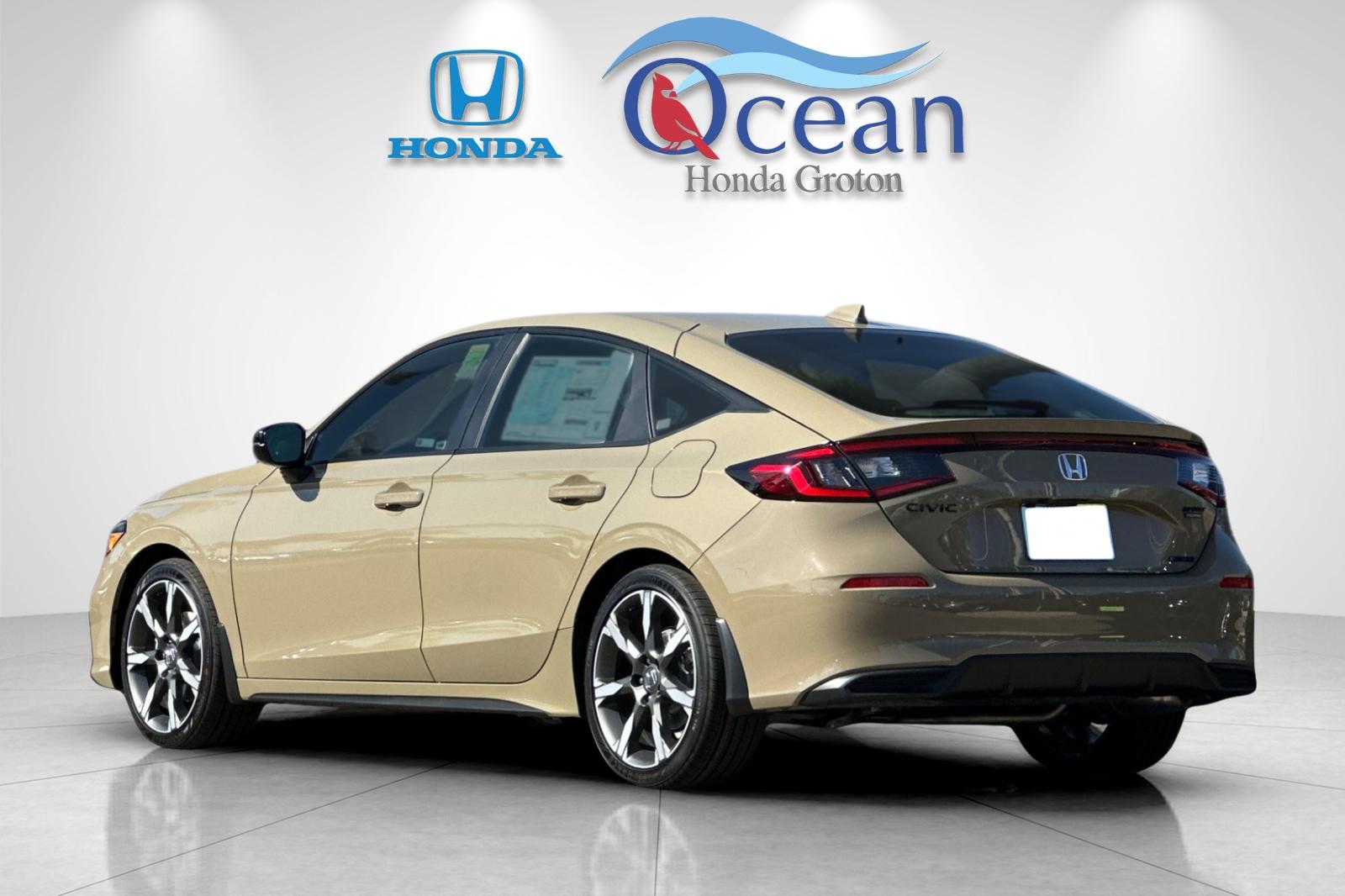 2026 Honda Civic Hybrid Sport Touring photo 3