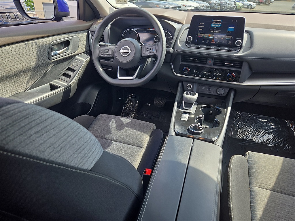 2023 Nissan Rogue SV photo 15