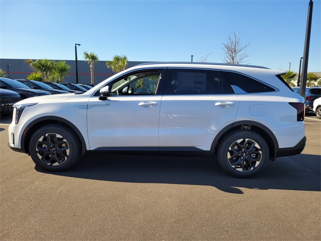 2026 Kia Sorento S photo 2