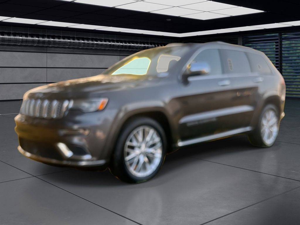 2018 Jeep Grand Cherokee Summit's photo