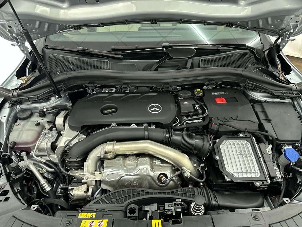 2025 Mercedes Benz GLA 250 photo 35