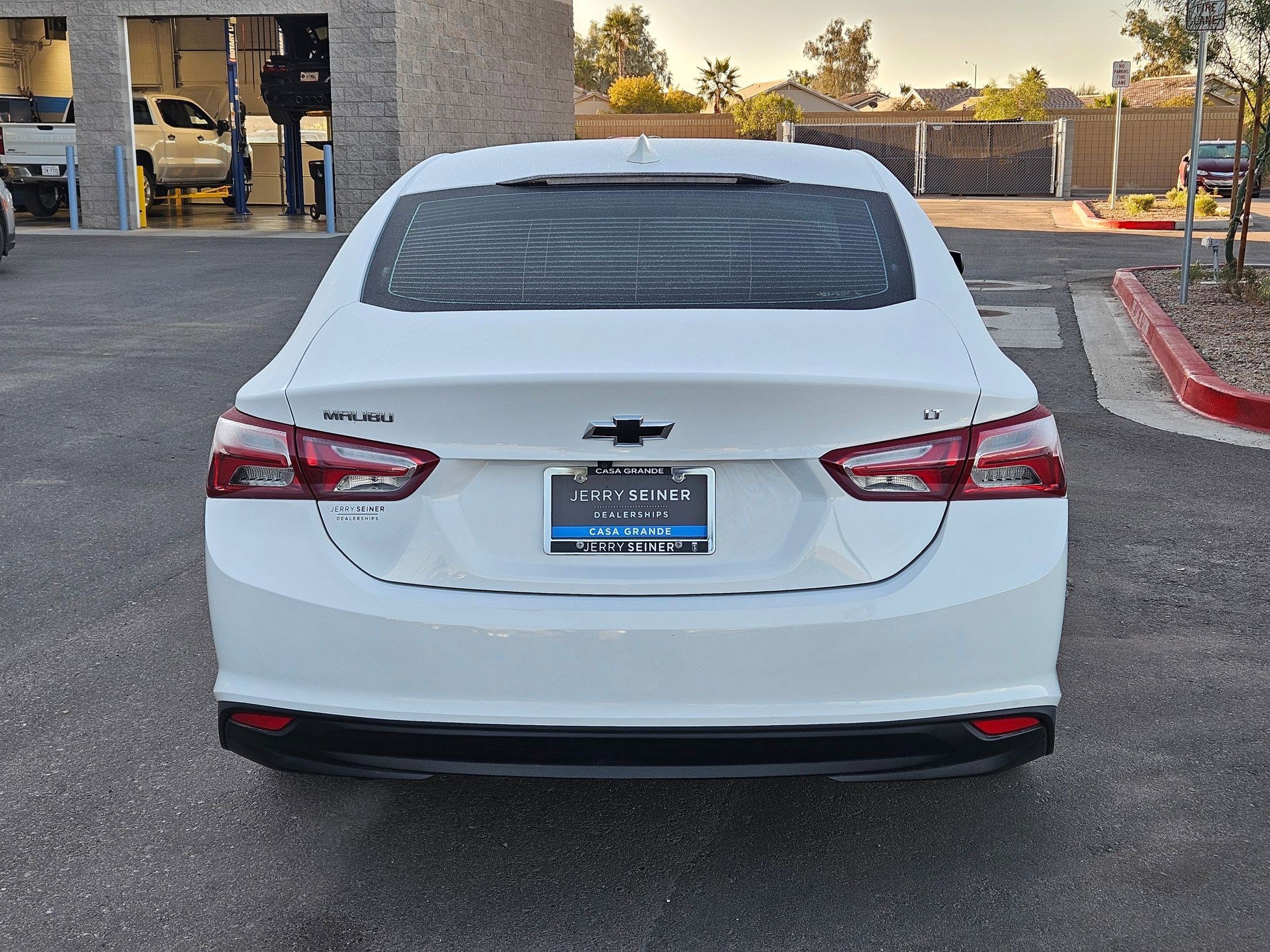 2022 Chevrolet Malibu 1LT photo 4