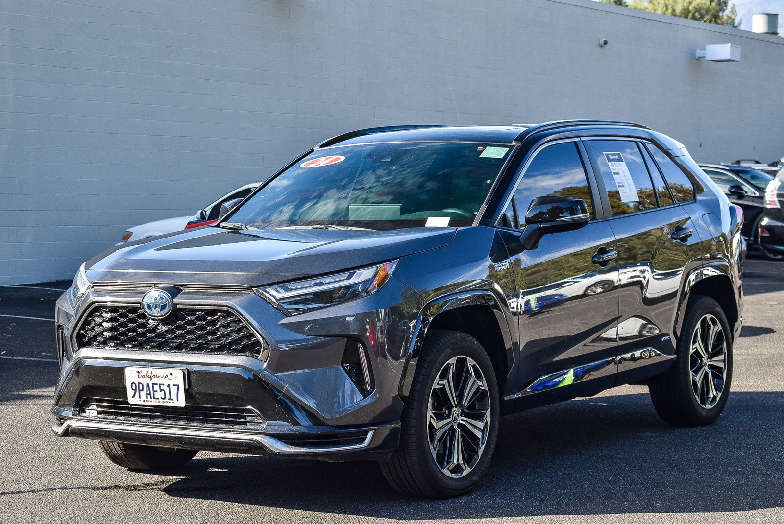 2024 Toyota RAV4 Prime XSE photo 3
