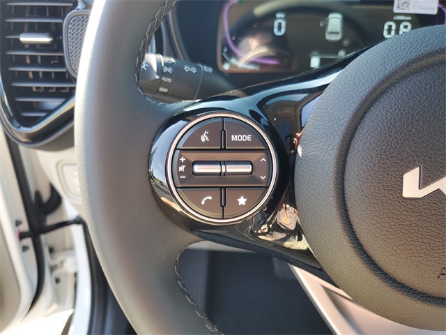 2025 Kia Soul EX photo 18