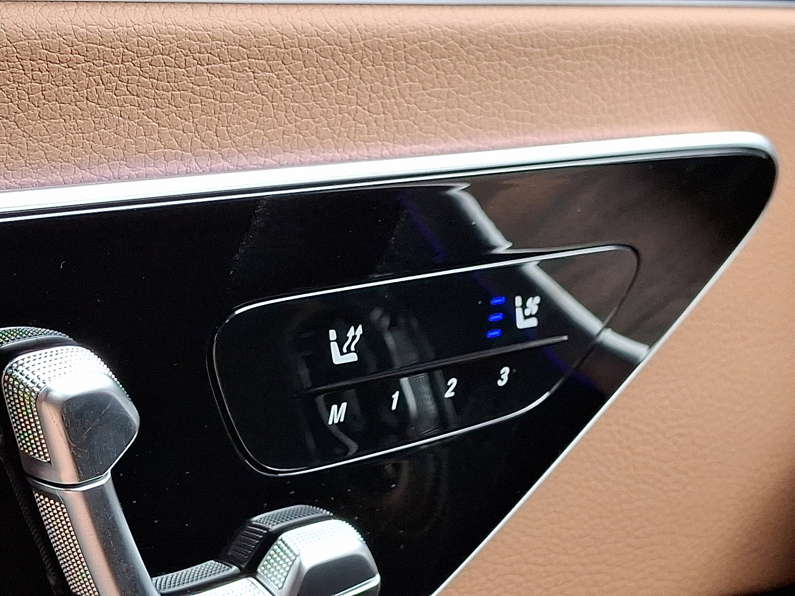 2026 Mercedes Benz CLE 300 4MATIC Coupe photo 18