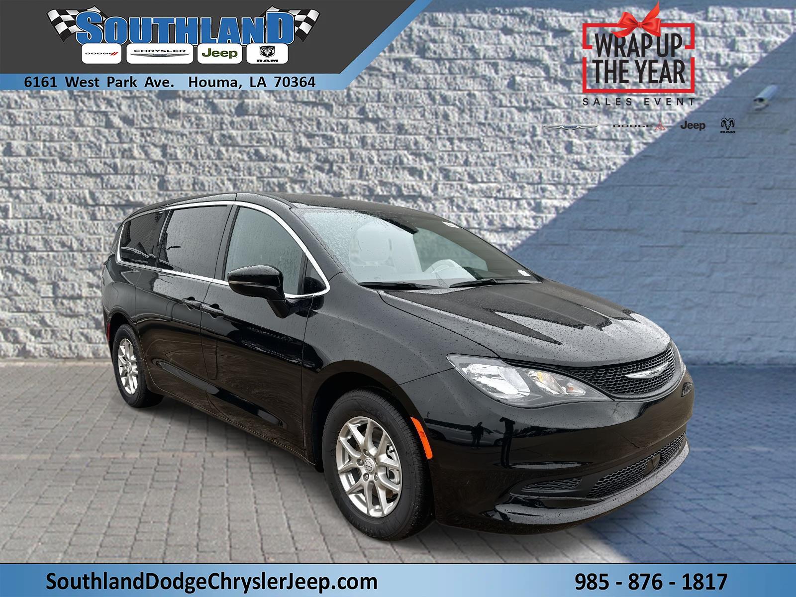 2026 Chrysler Voyager LX's photo