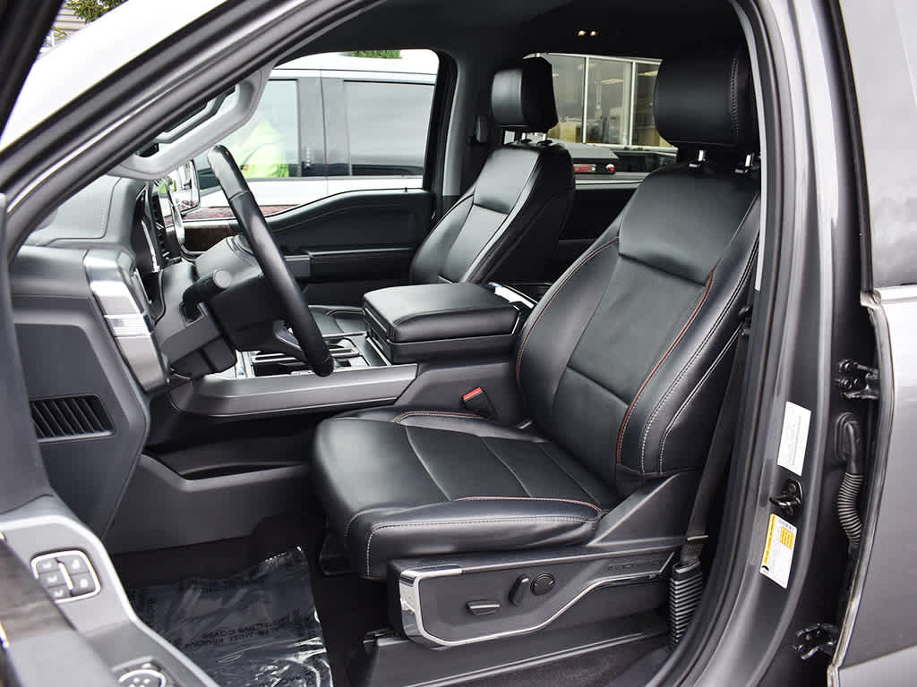 2023 Ford F-150 Lariat photo 4