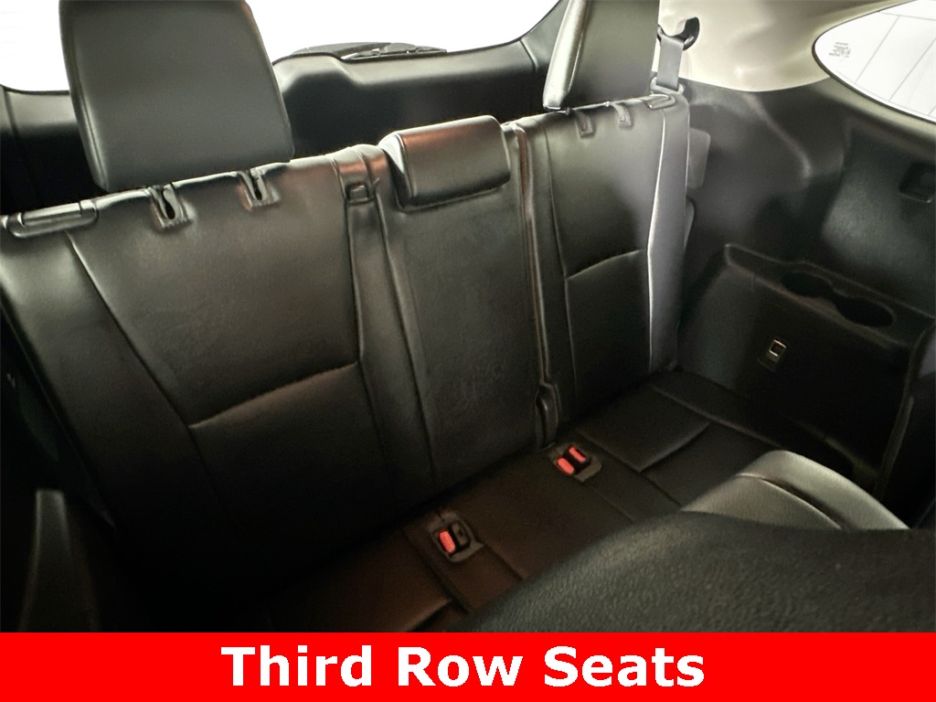 2022 Toyota Highlander XLE photo 10