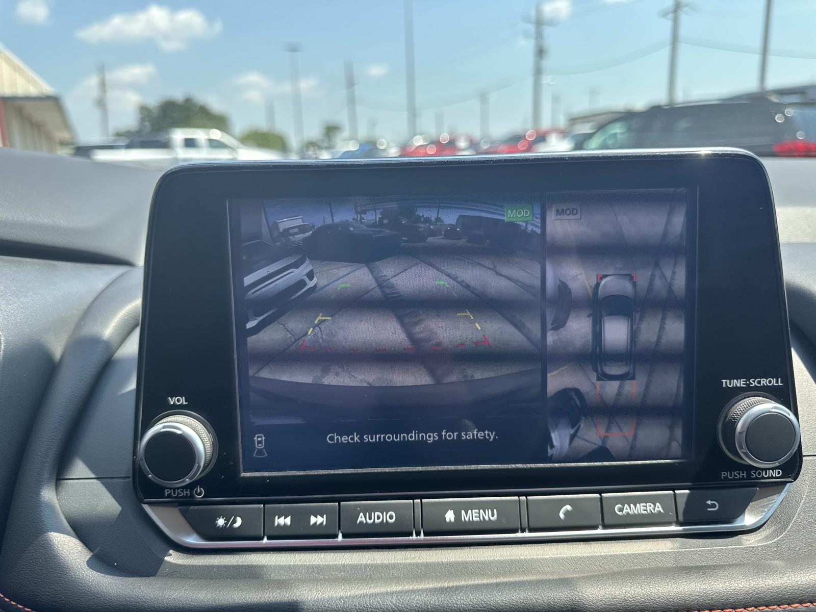2025 Nissan Rogue SV photo 24