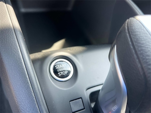 2025 Nissan Kicks Play S photo 26